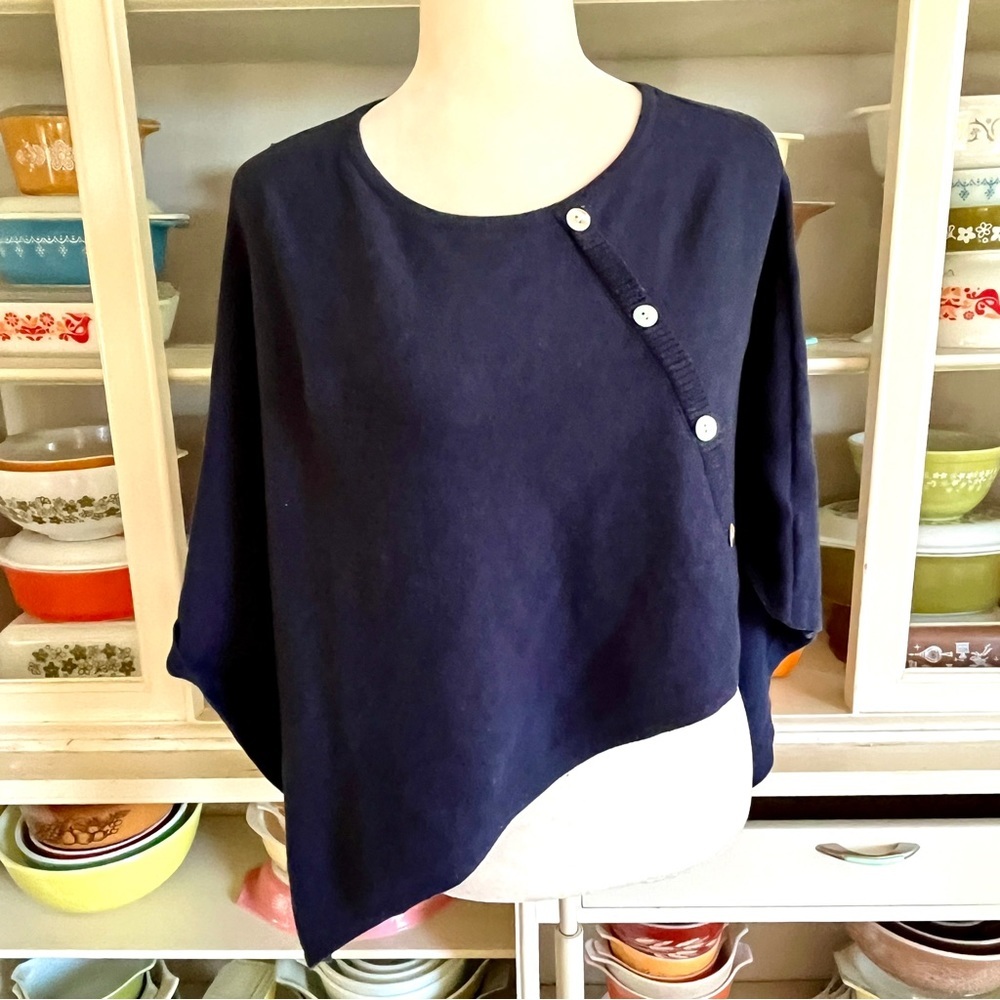 Marble Scotland Blue Toasting Frog Cape/Poncho Style Sweater - Size XS/S